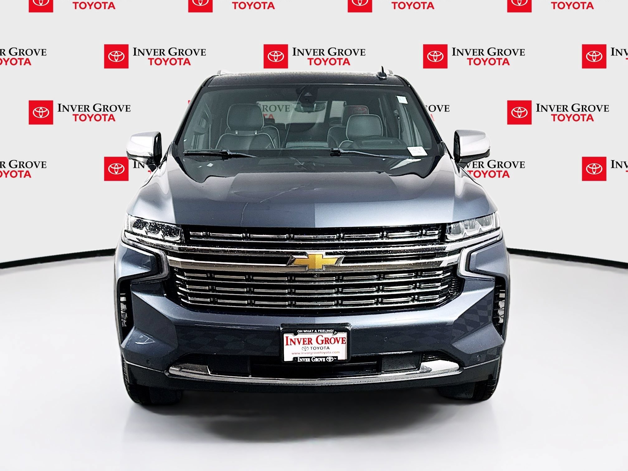 Used 2021 Chevrolet Tahoe Premier w/ Premium Package AWD/4WD image 2