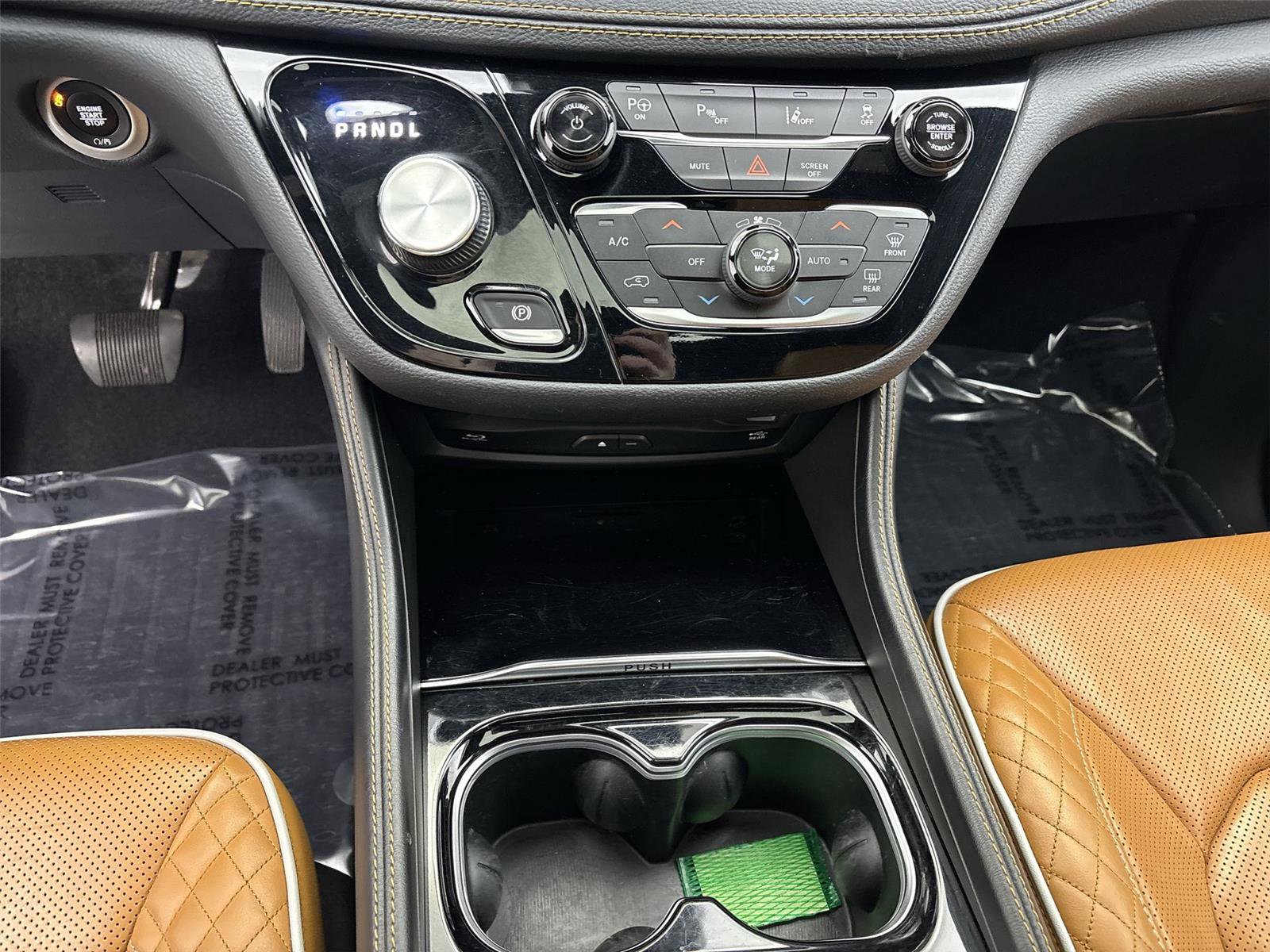 Used 2021 Chrysler Pacifica Pinnacle image 23