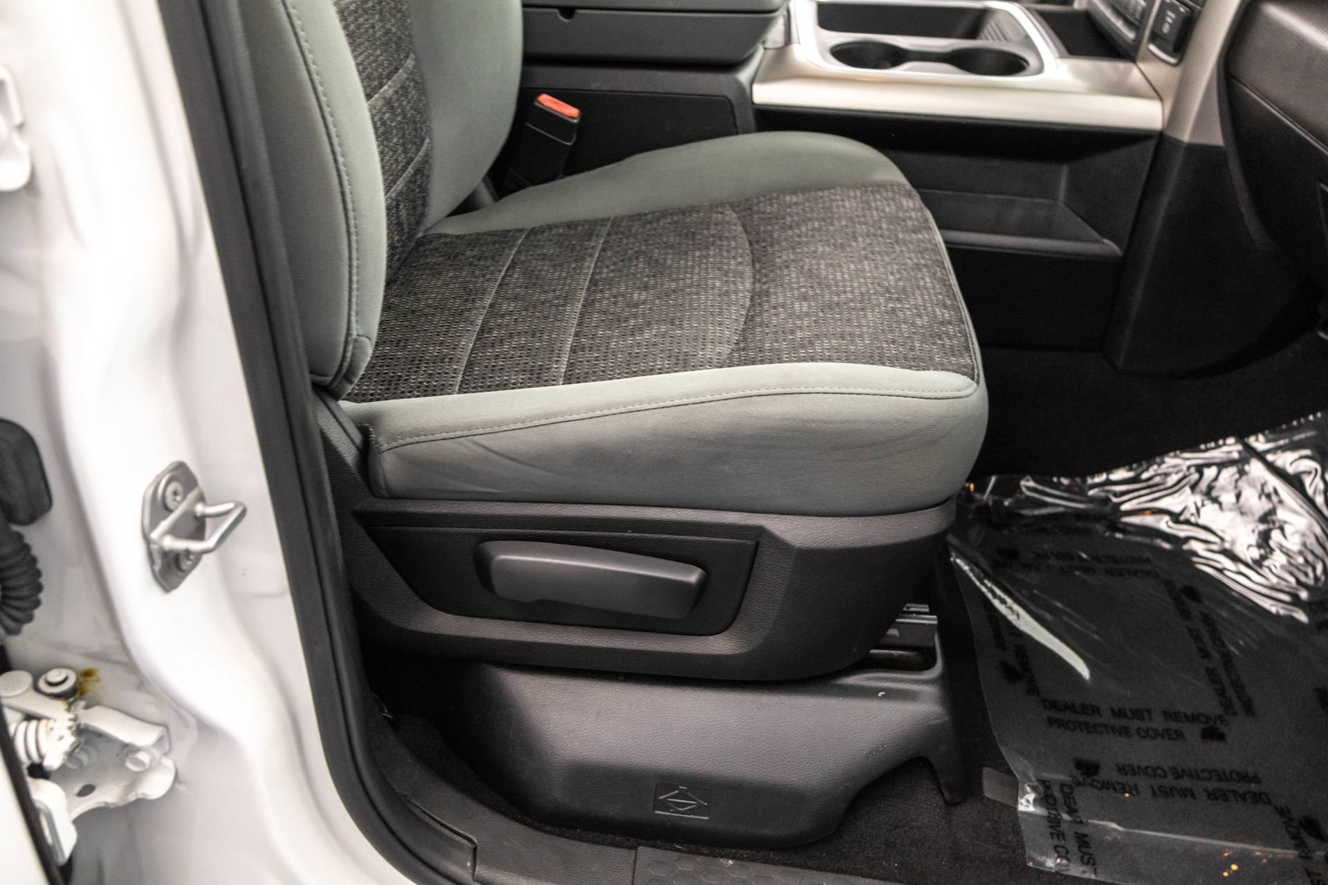 Used 2019 RAM 1500 Big Horn AWD/4WD image 44
