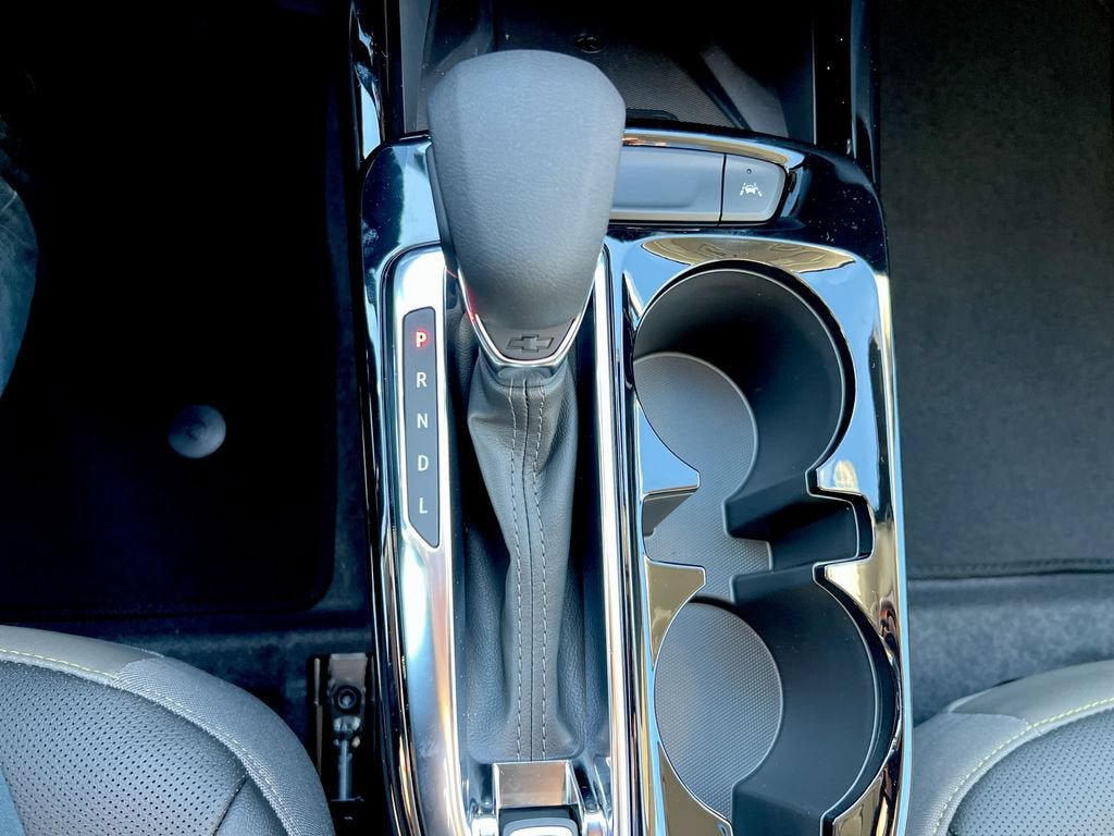 New 2026 Chevrolet Trax ACTIV w/ Sunroof Package FWD image 14