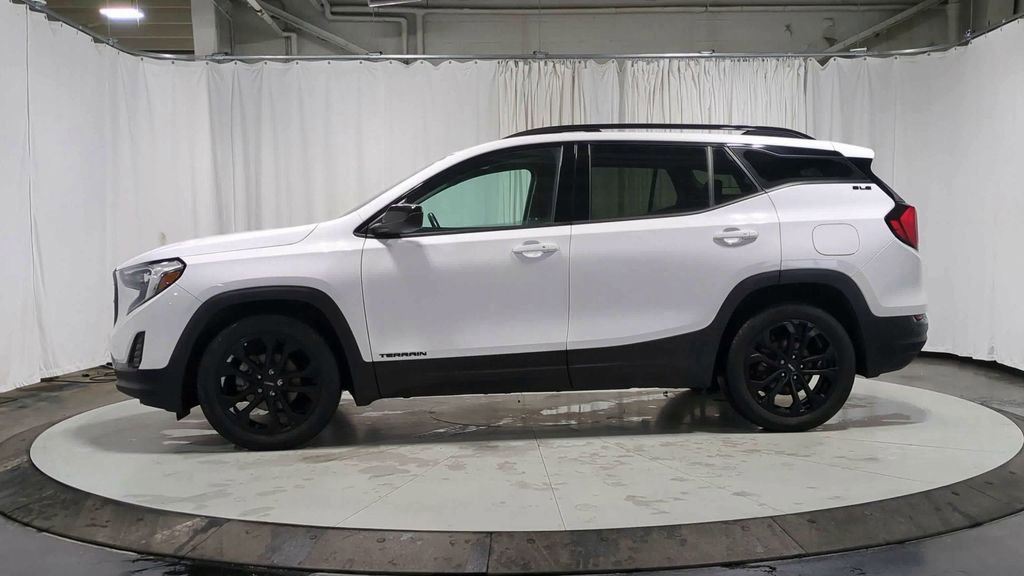 Used 2020 GMC Terrain SLE w/ Driver Convenience Package image 6