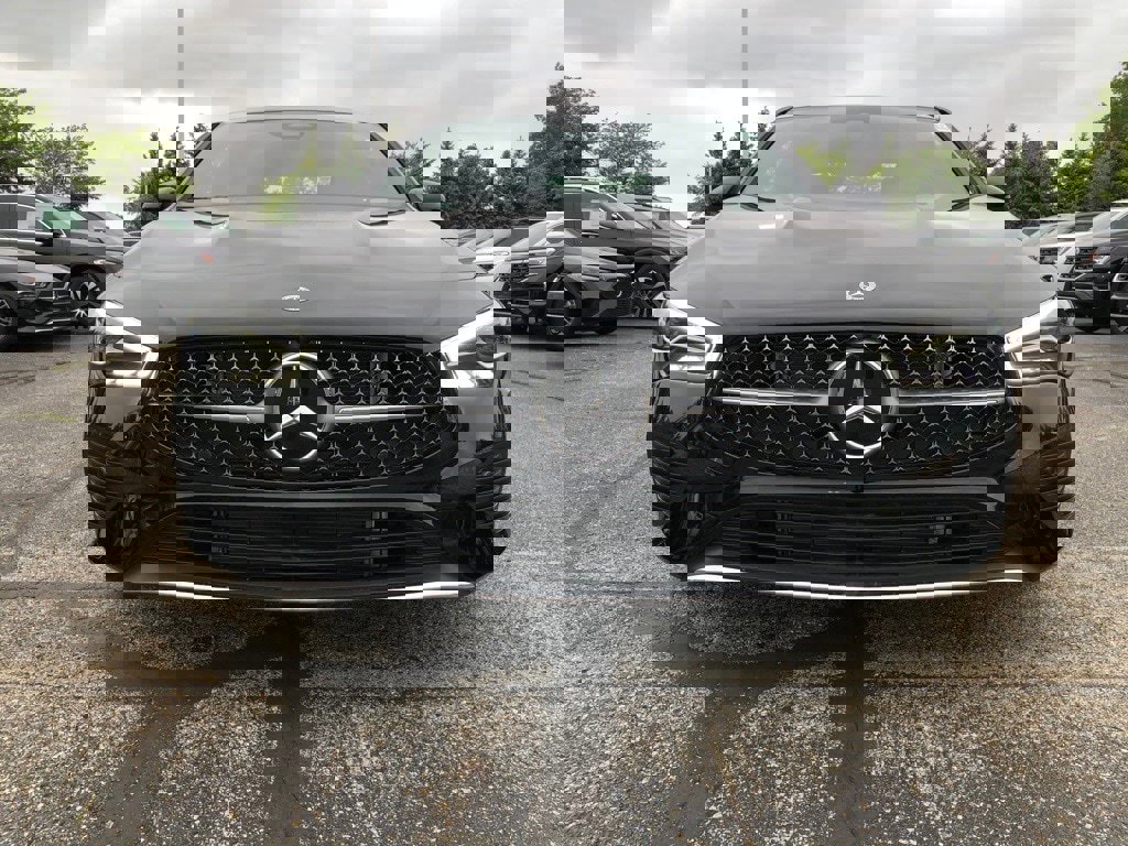 New 2025 Mercedes-Benz CLA 250 4MATIC image 2