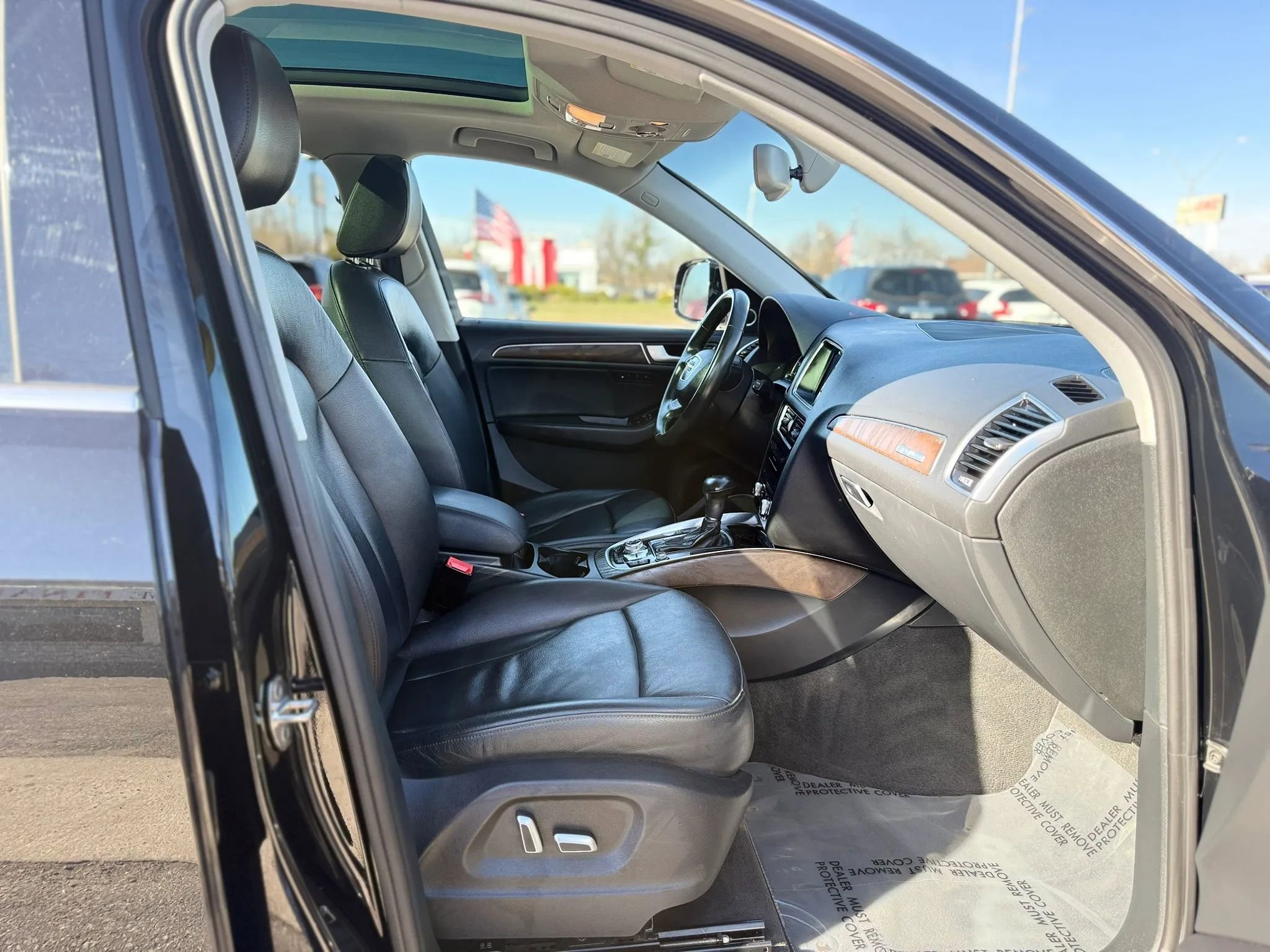 Used 2017 Audi Q5 2.0T Premium Plus w/ Technology Package image 34