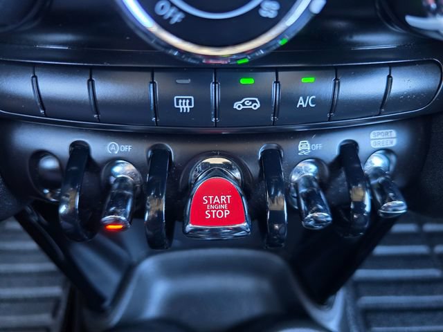 Used 2019 MINI Cooper S w/ Signature Upholstery Package FWD image 21
