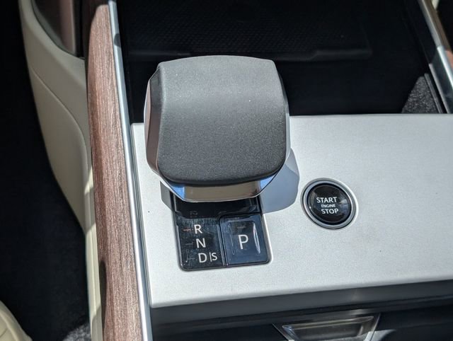 Used 2024 Land Rover Range Rover SE AWD/4WD image 28