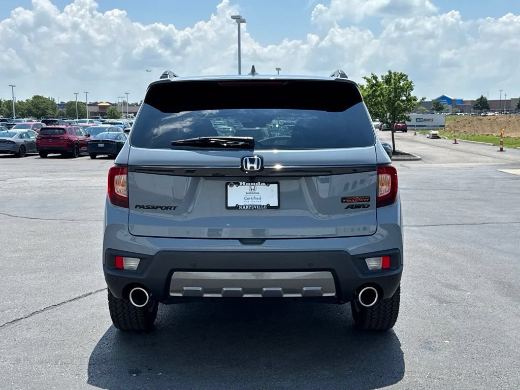 Certified 2025 Honda Passport TrailSport image 6