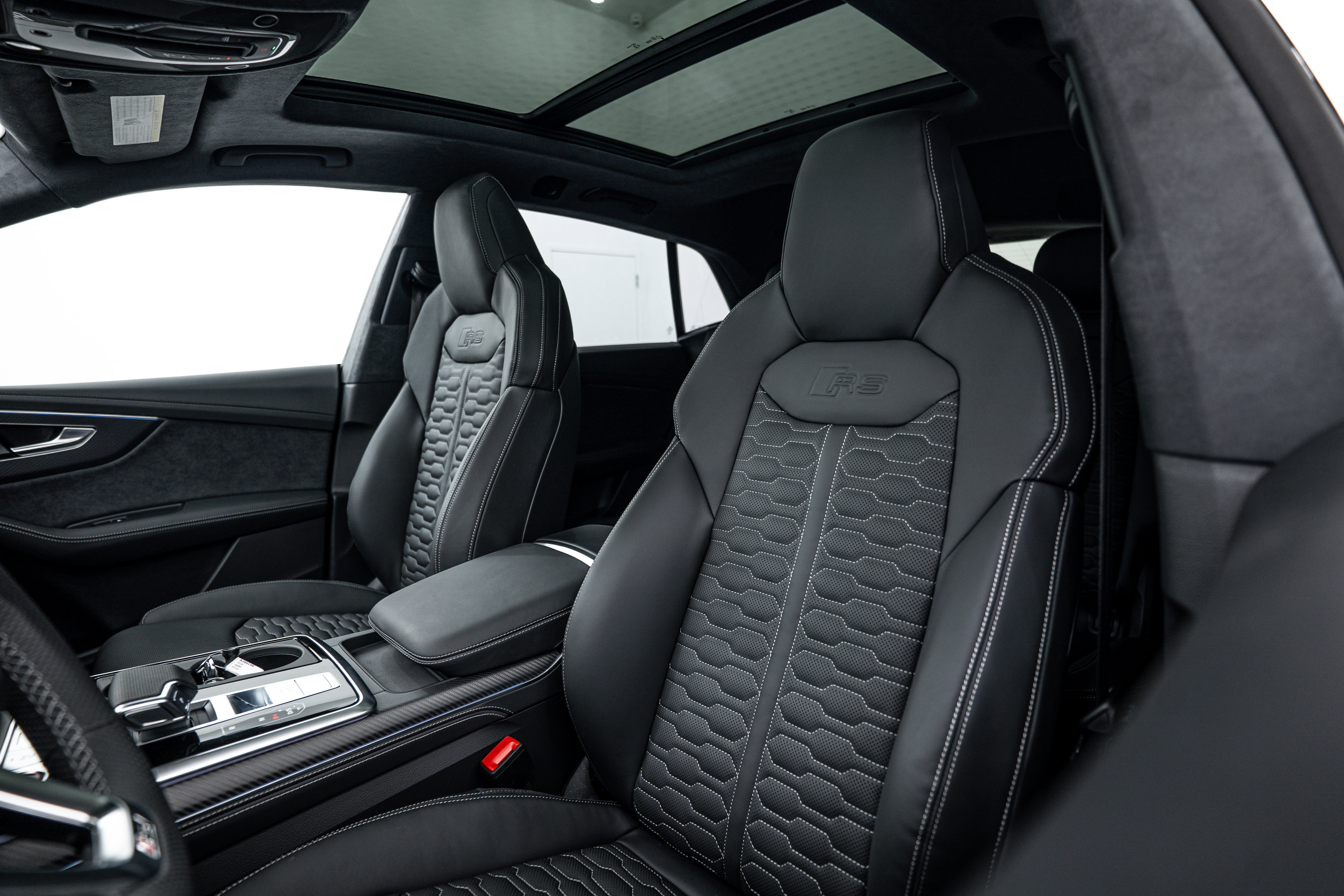 New 2026 Audi RS Q8 performance image 18