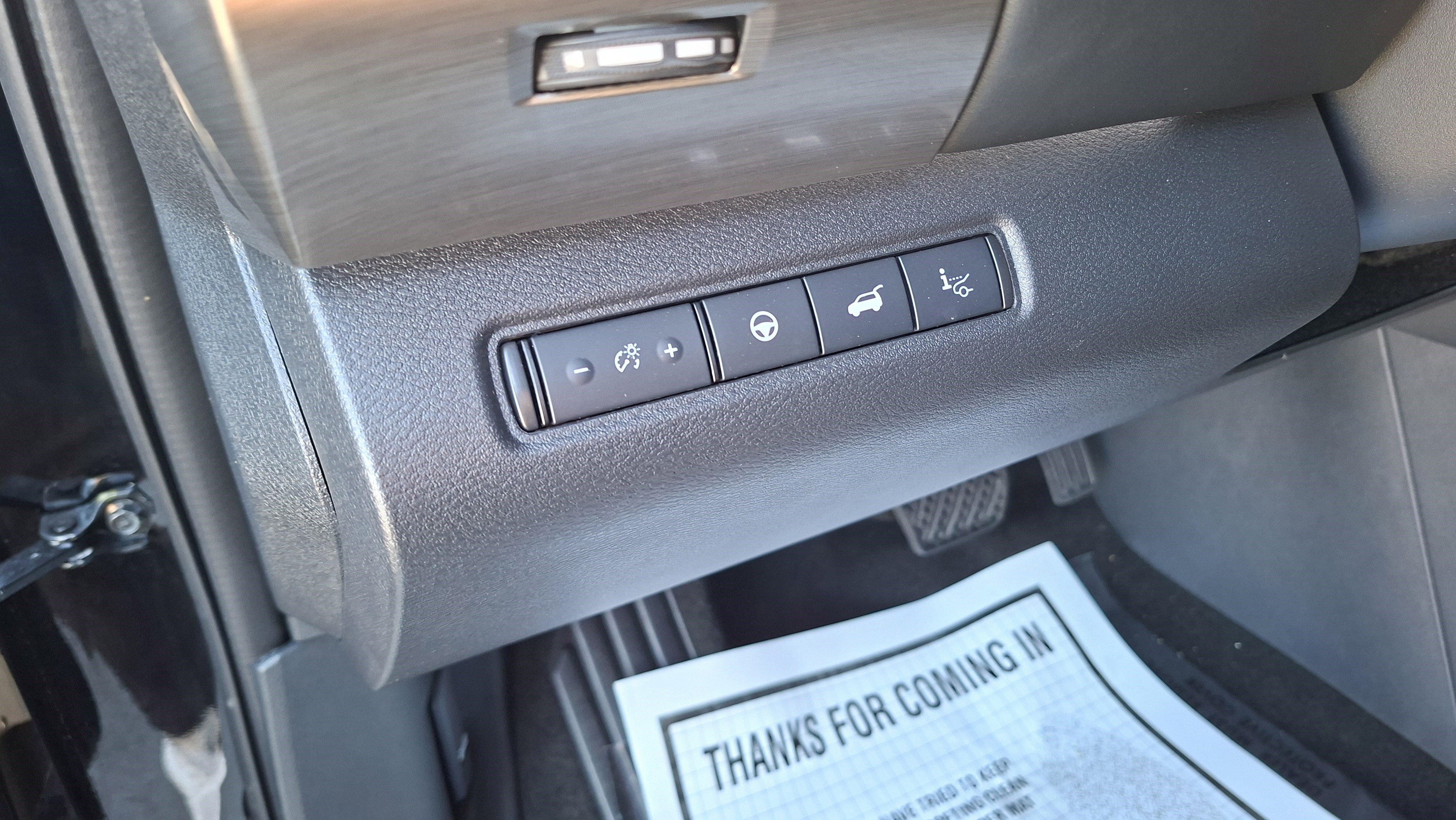 Certified 2024 Nissan Pathfinder Platinum image 10