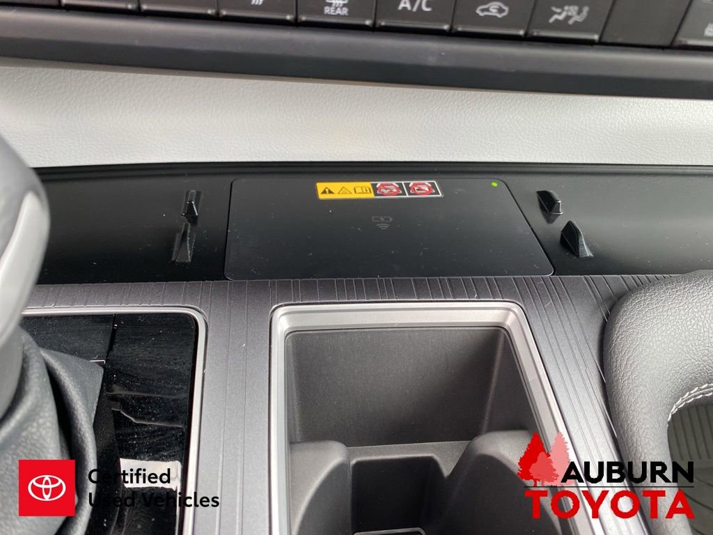 Certified 2025 Toyota Sienna XLE AWD/4WD image 46