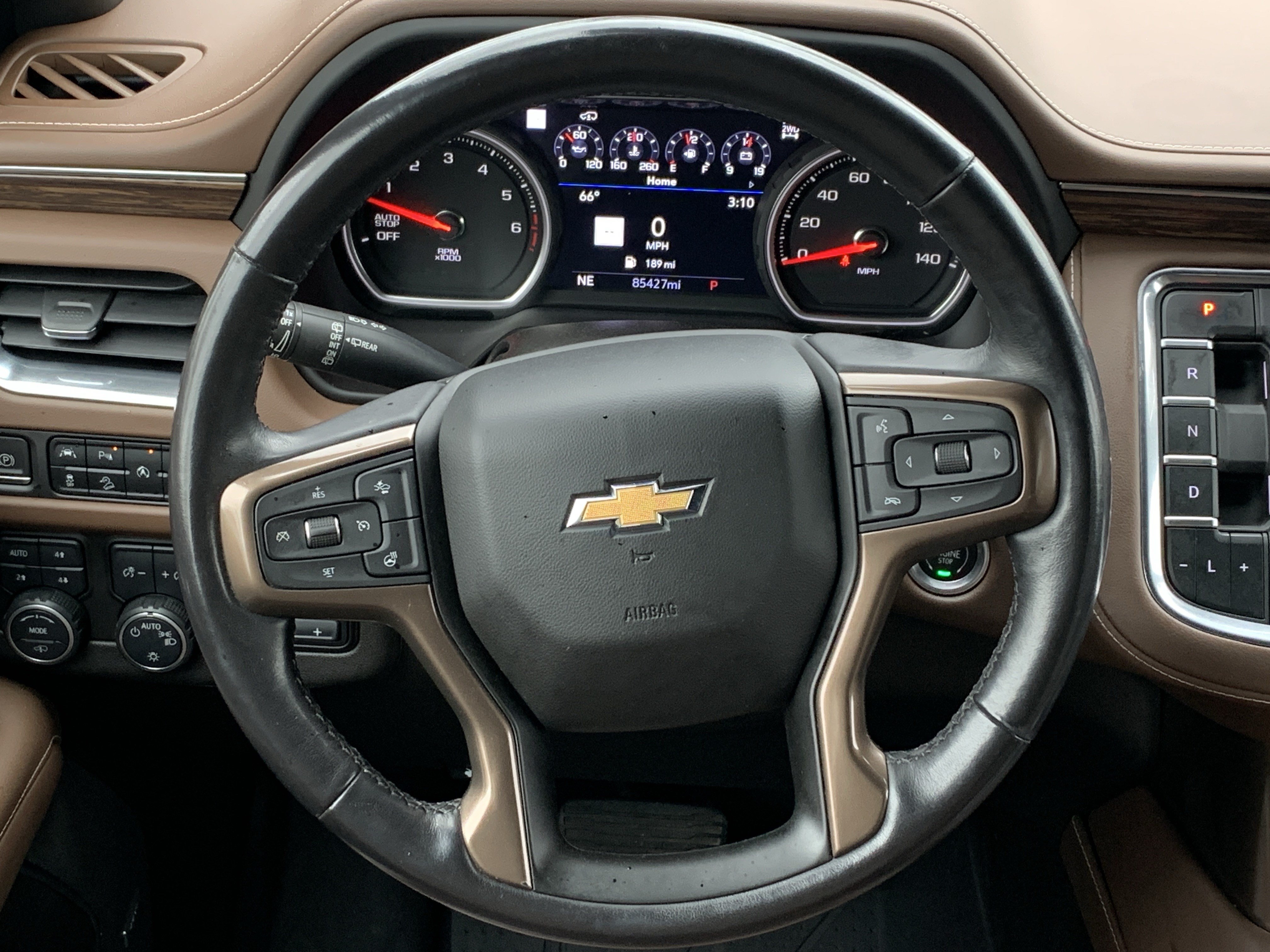 Used 2021 Chevrolet Suburban High Country AWD/4WD image 17