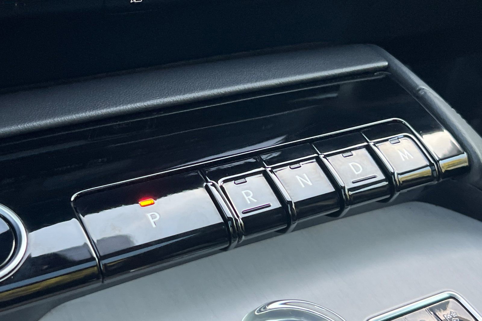 Used 2025 Lincoln Navigator L Reserve image 23