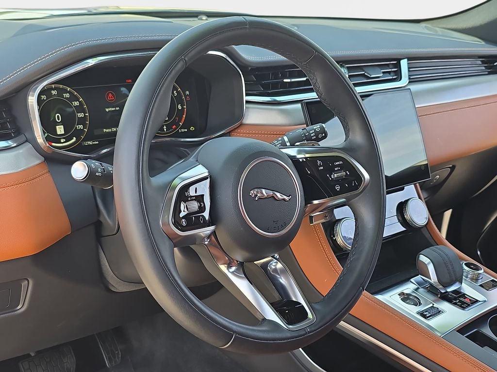 Used 2025 Jaguar F-PACE R-Dynamic S image 16