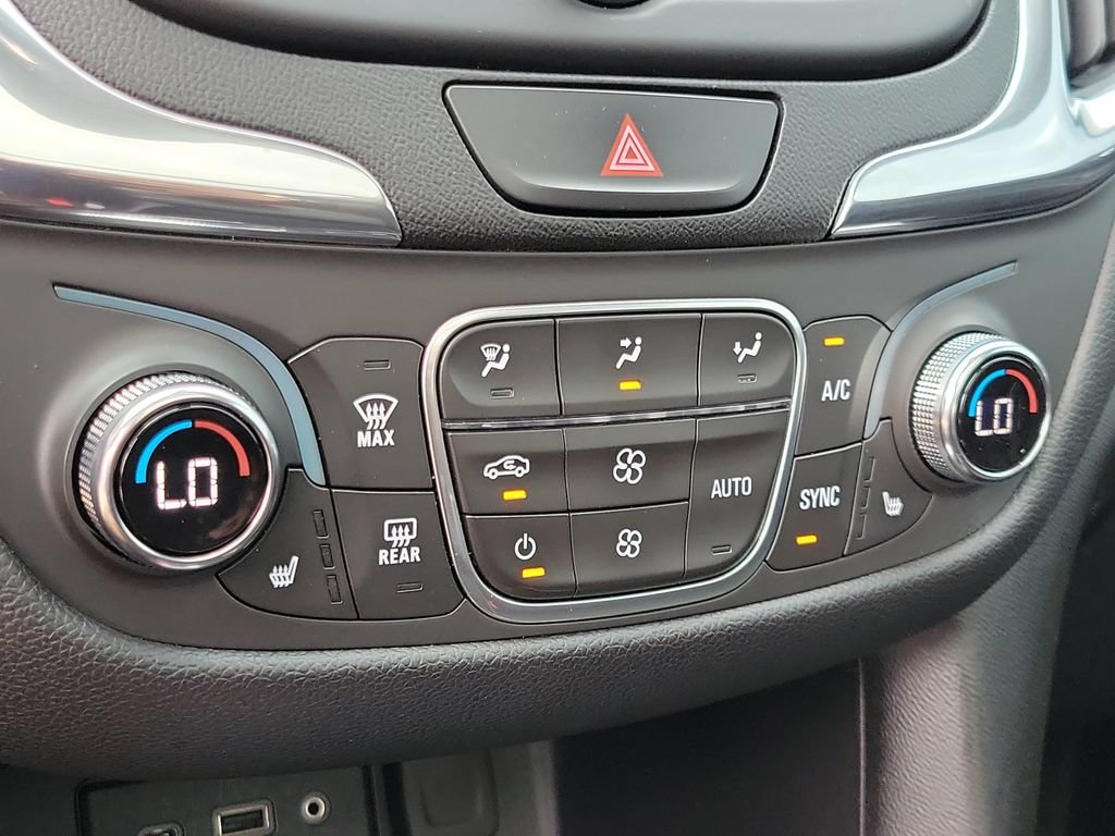Used 2020 Chevrolet Equinox LT FWD image 21