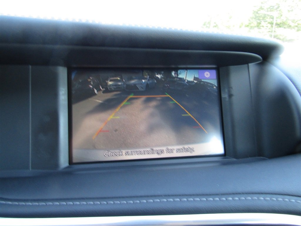 Used 2018 INFINITI QX30 image 20