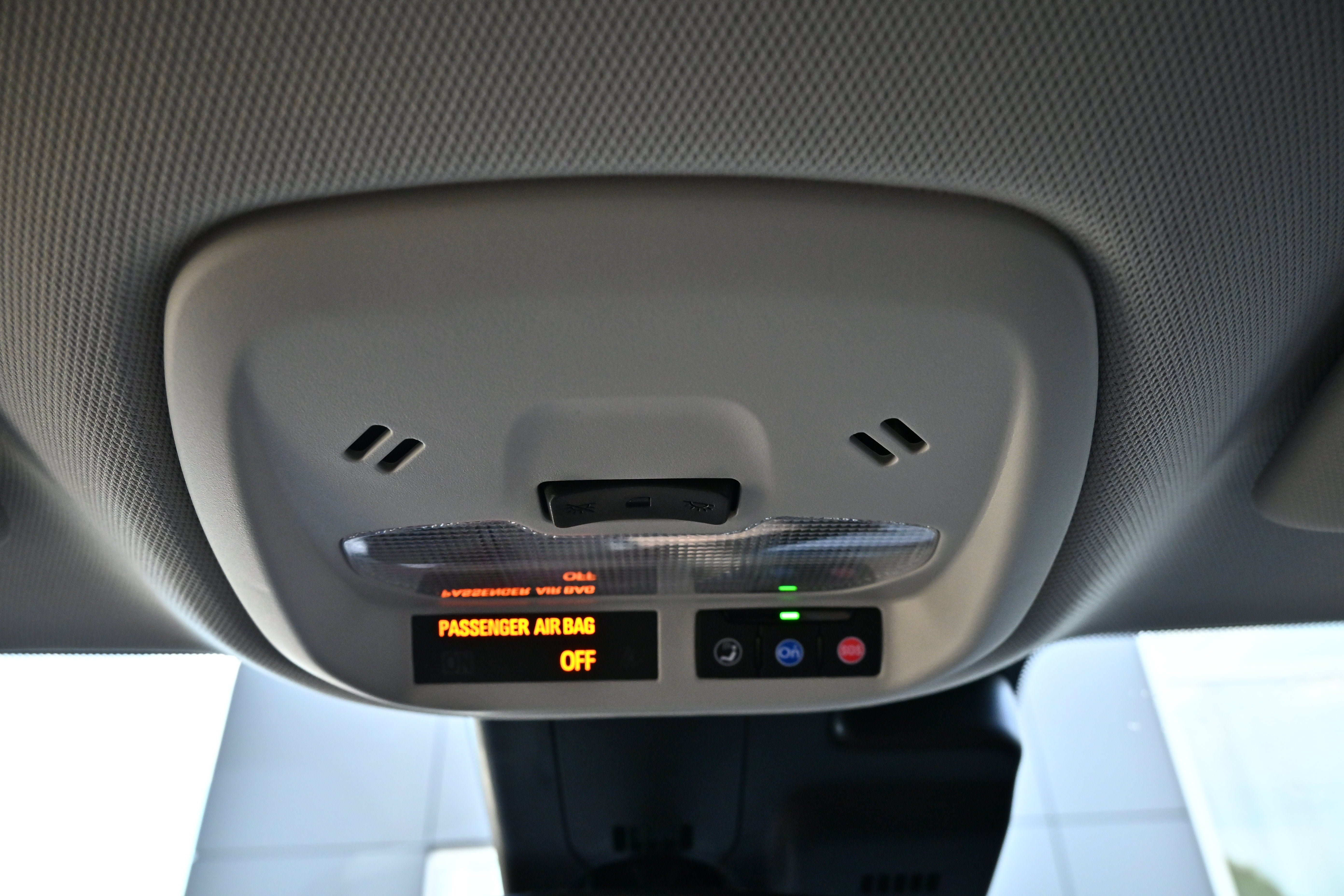 Used 2026 Chevrolet Trax LS w/ LS Convenience Package FWD image 27