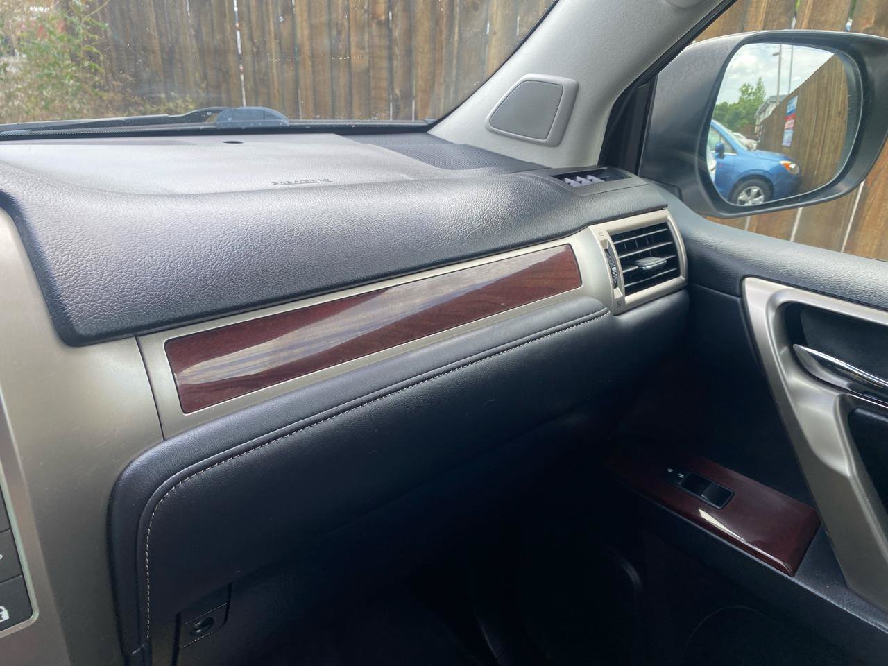 Used 2014 Lexus GX 460 w/ Premium Package AWD/4WD image 26