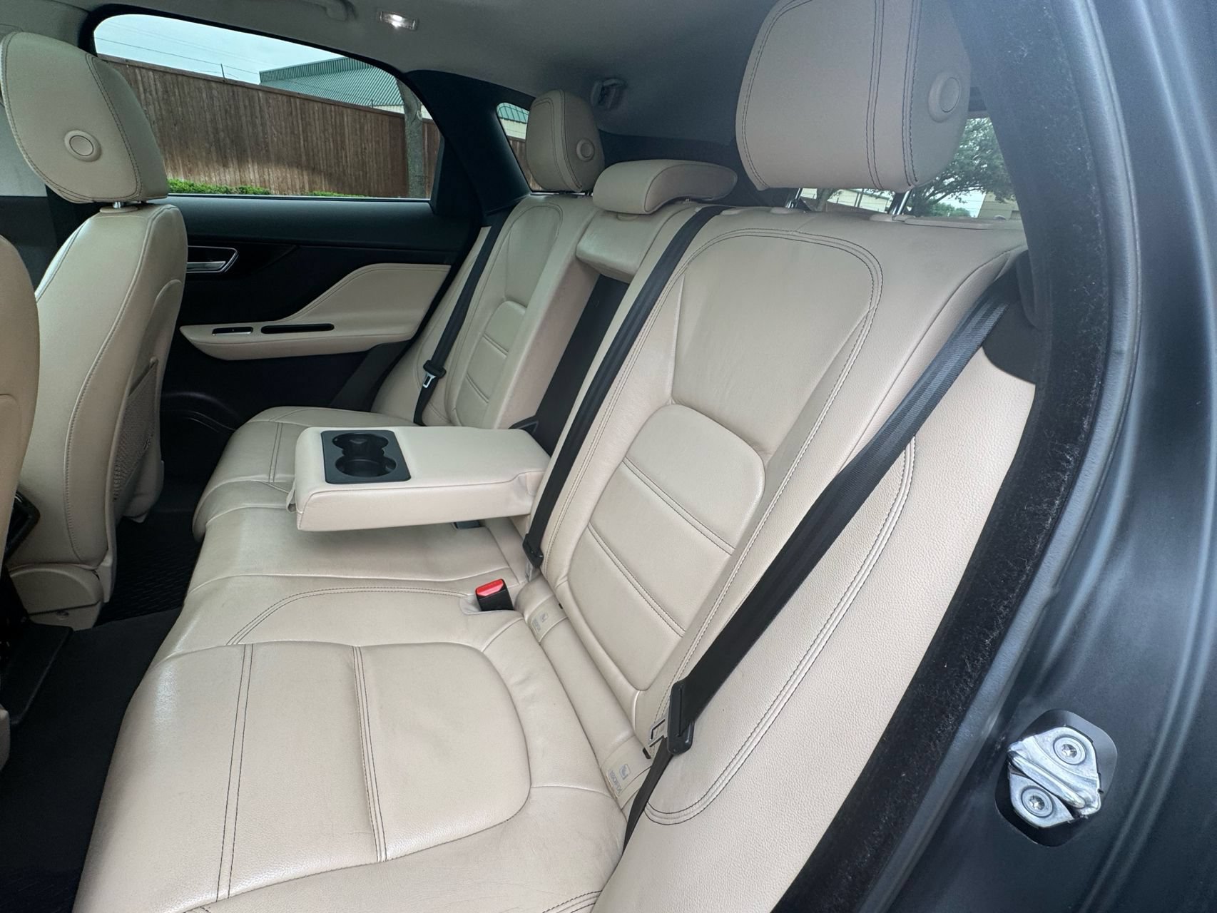 Used 2017 Jaguar F-PACE Prestige AWD/4WD image 29