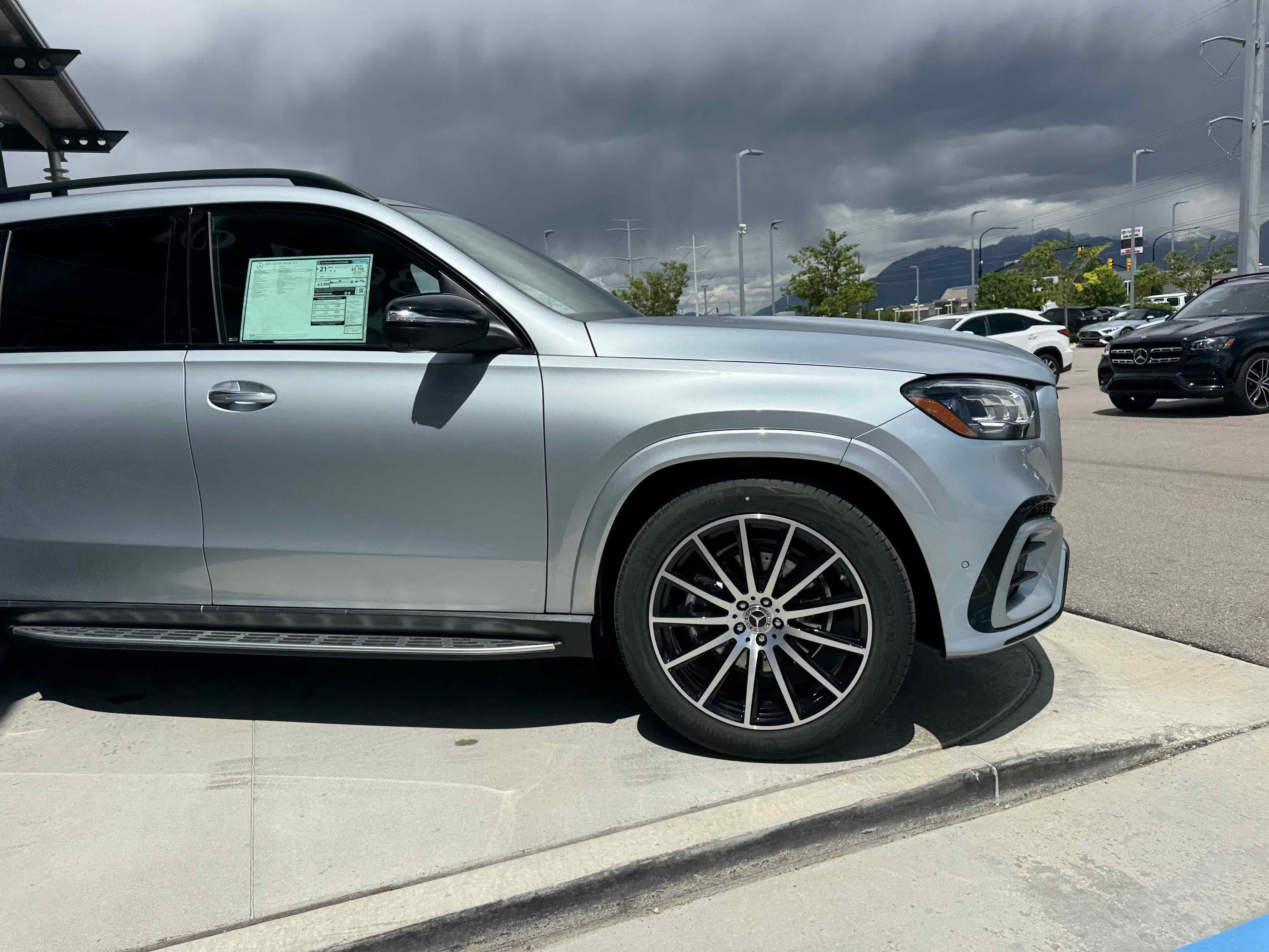 New 2025 Mercedes-Benz GLS 450 450 4MATIC image 10