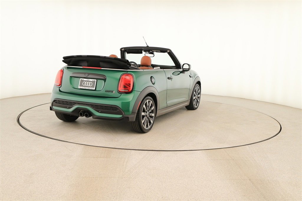 Used 2024 MINI Cooper S w/ Signature Upholstery Package image 6