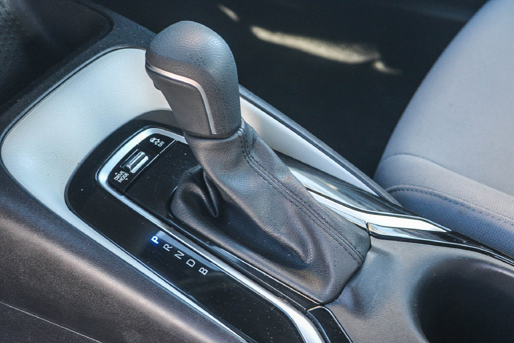 Used 2025 Toyota Corolla SE FWD image 22