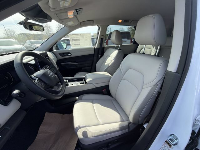 New 2026 Nissan Pathfinder SL w/ Cargo Package AWD/4WD image 11