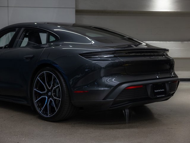 New 2025 Porsche Taycan image 24