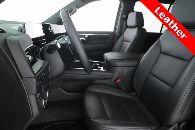 Used 2025 Chevrolet Tahoe Z71 image 16