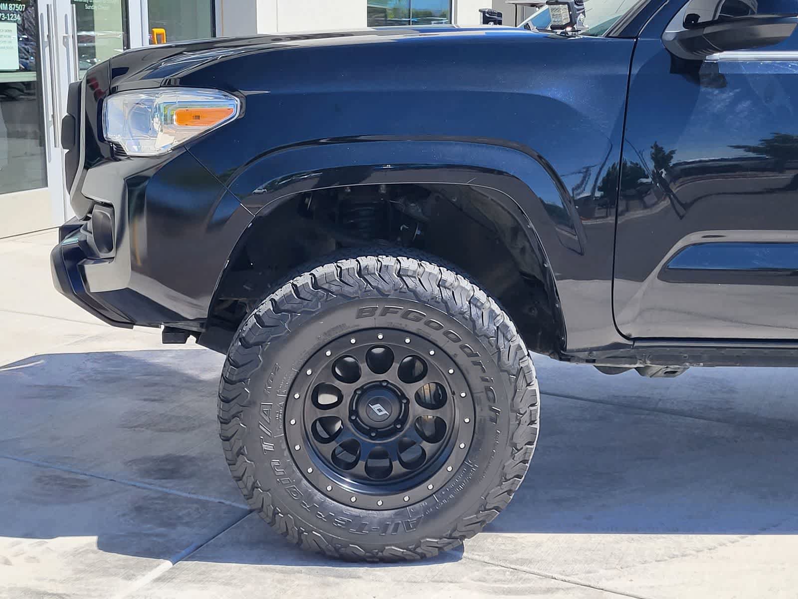 Used 2021 Toyota Tacoma SR AWD/4WD image 8