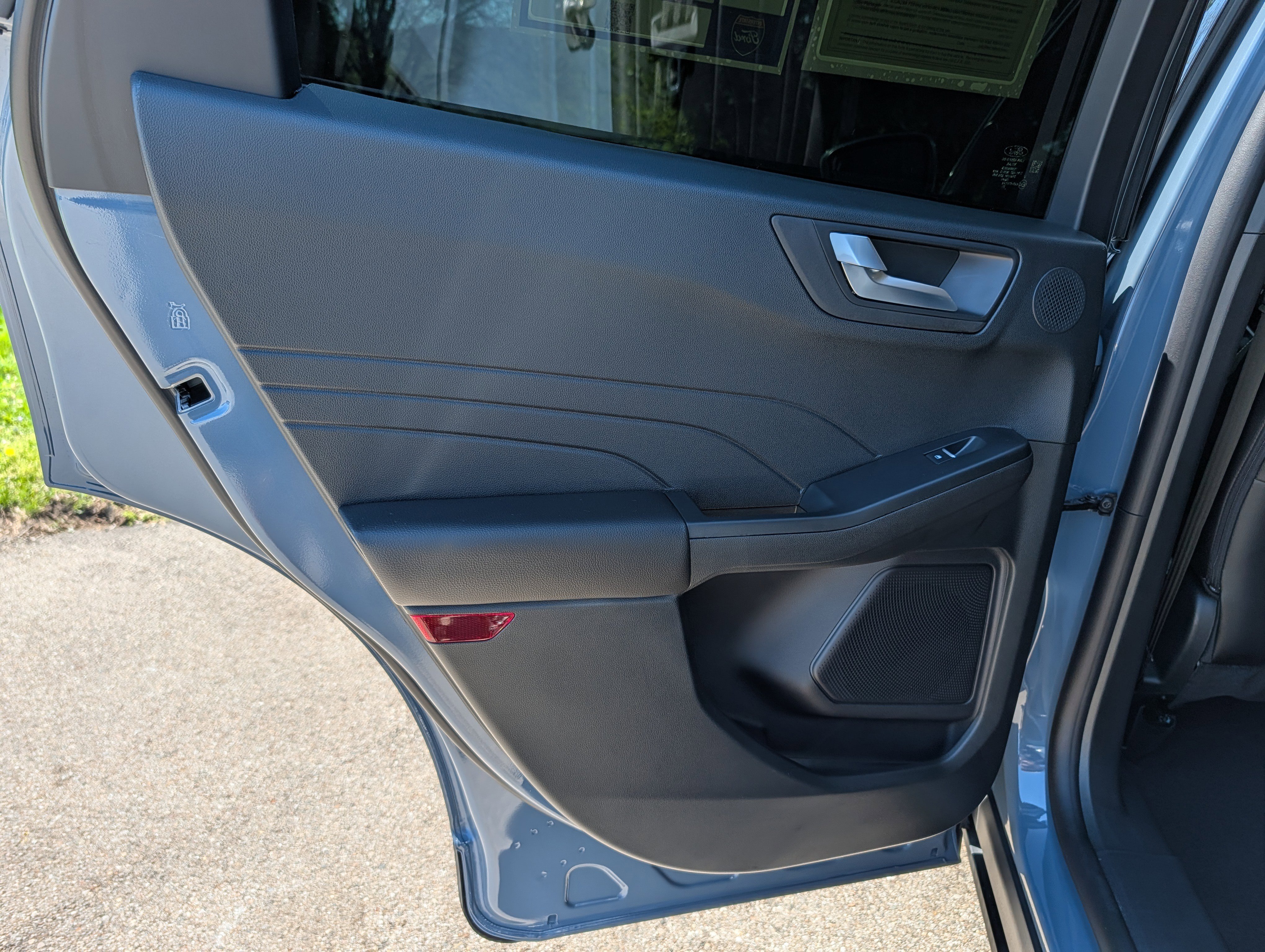 Used 2026 Ford Escape SE w/ PHEV Premium Package image 42