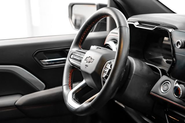Used 2026 Chevrolet Colorado Z71 w/ Technology Package AWD/4WD image 12