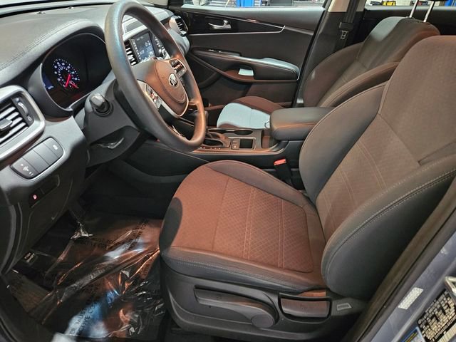 Used 2020 Kia Sorento L image 11