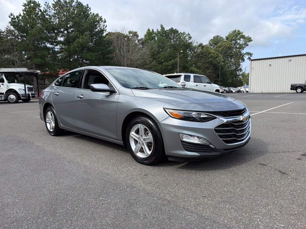 Used 2024 Chevrolet Malibu LT FWD image 4