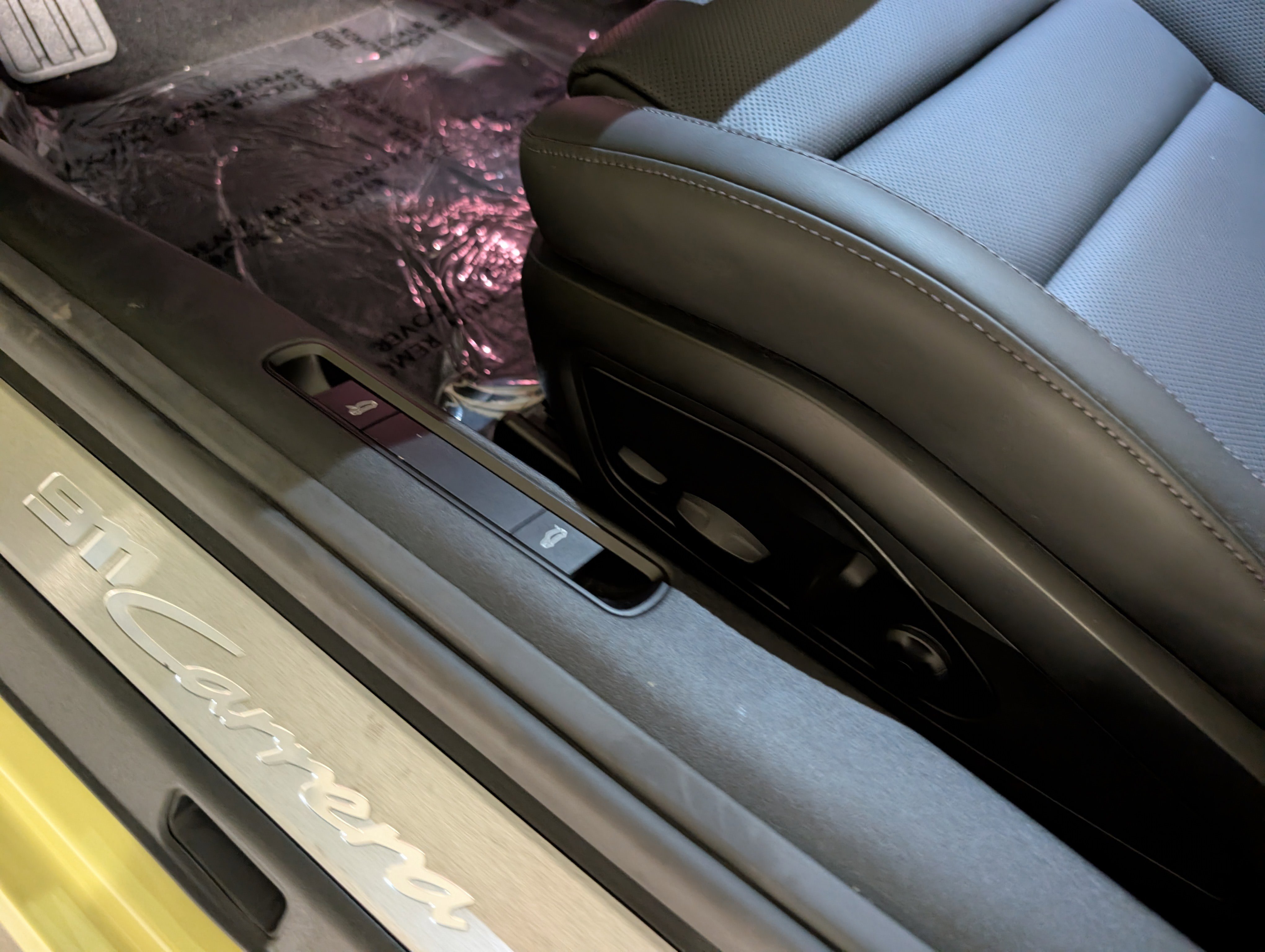 New 2026 Porsche 911 Carrera image 20