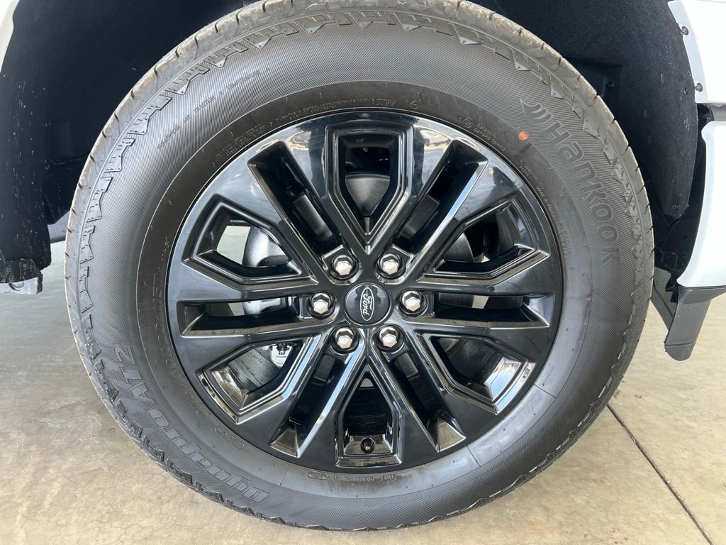 New 2025 Ford F150 Lariat w/ Equipment Group 501A Mid image 26