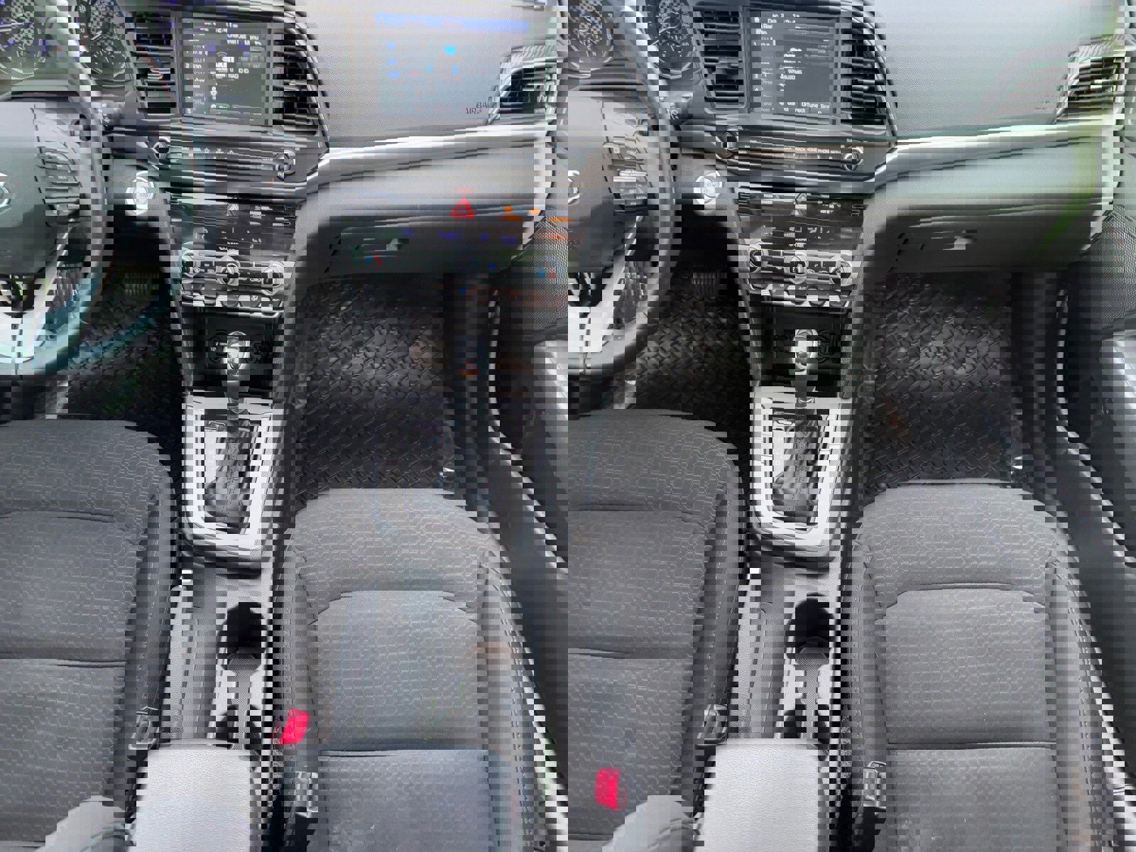 Used 2019 Hyundai Elantra Value Edition w/ Cargo Package image 16