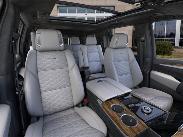 New 2026 Cadillac Escalade Platinum Sport w/ LPO, ONYX Package image 16