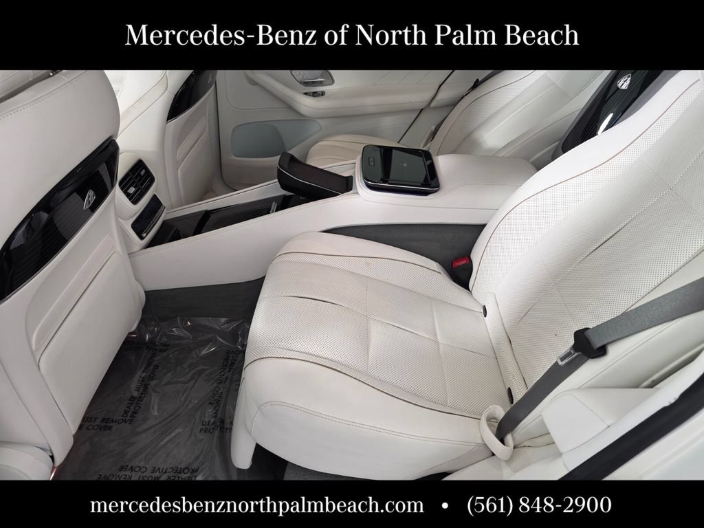 Used 2022 Mercedes-Benz Maybach GLS 600 4MATIC image 14
