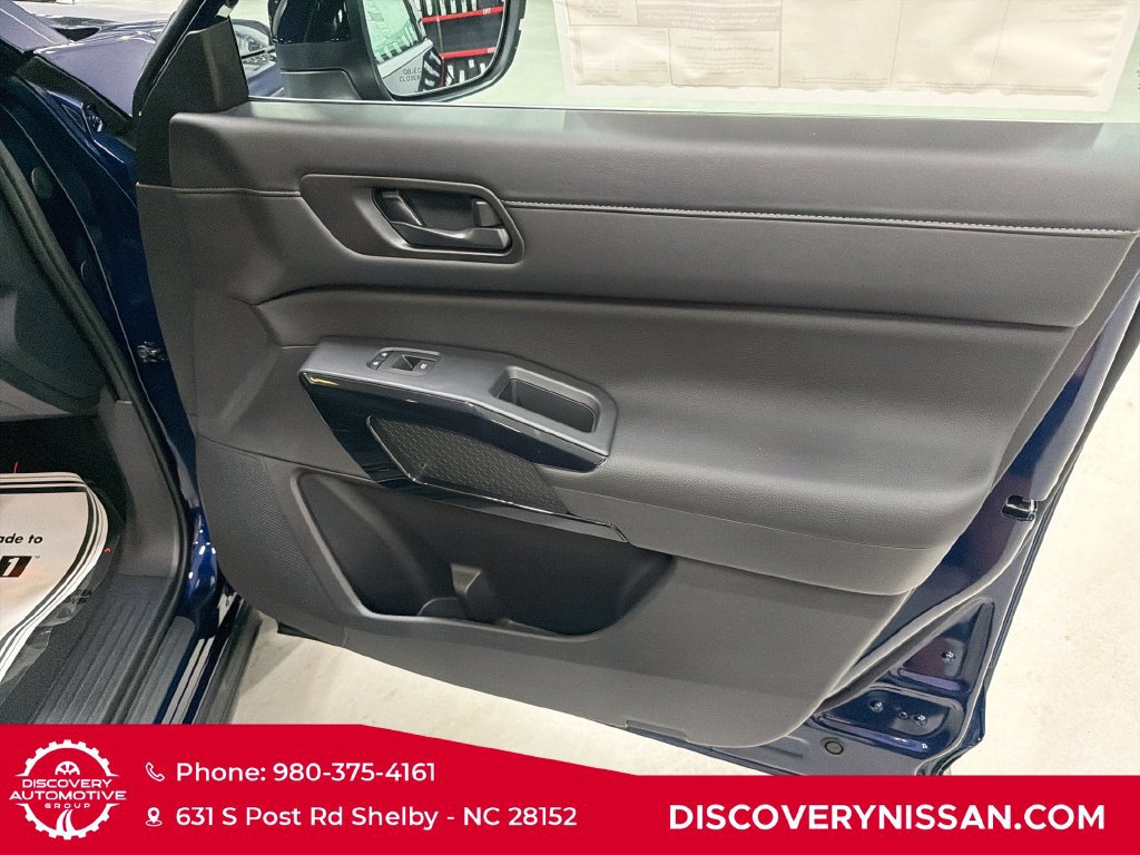 New 2026 Nissan Pathfinder SV FWD image 38