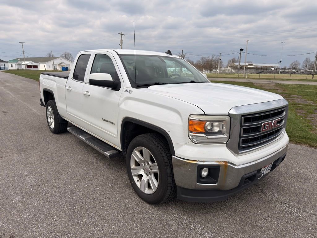Used 2015 GMC Sierra 1500 SLE w/ SLE Value Package image 2