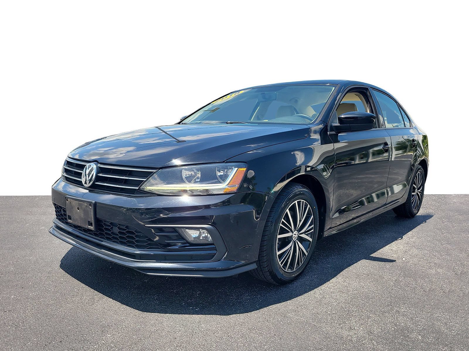 Used 2018 Volkswagen Jetta Wolfsburg Edition FWD image 2