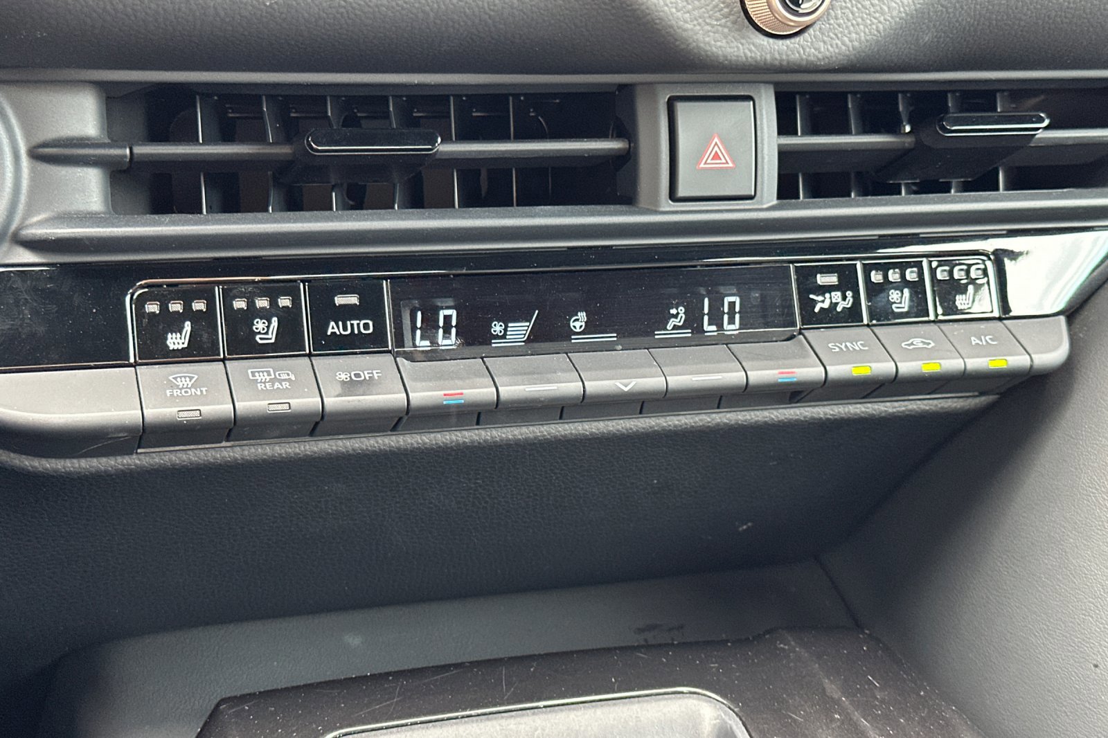 Certified 2024 Toyota Crown XLE image 19