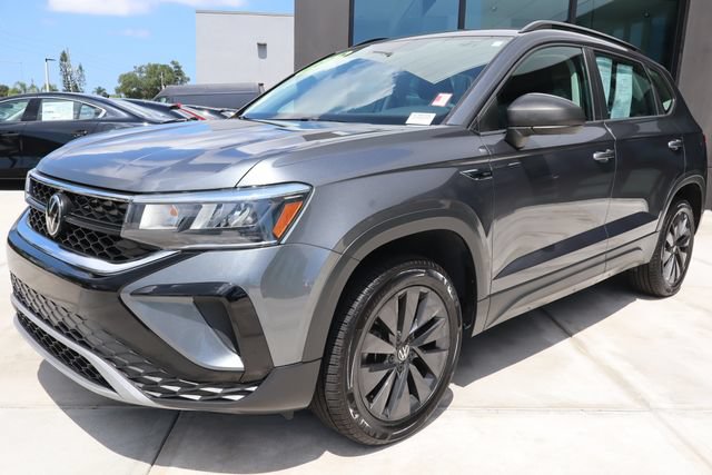 Used 2023 Volkswagen Taos S FWD image 8