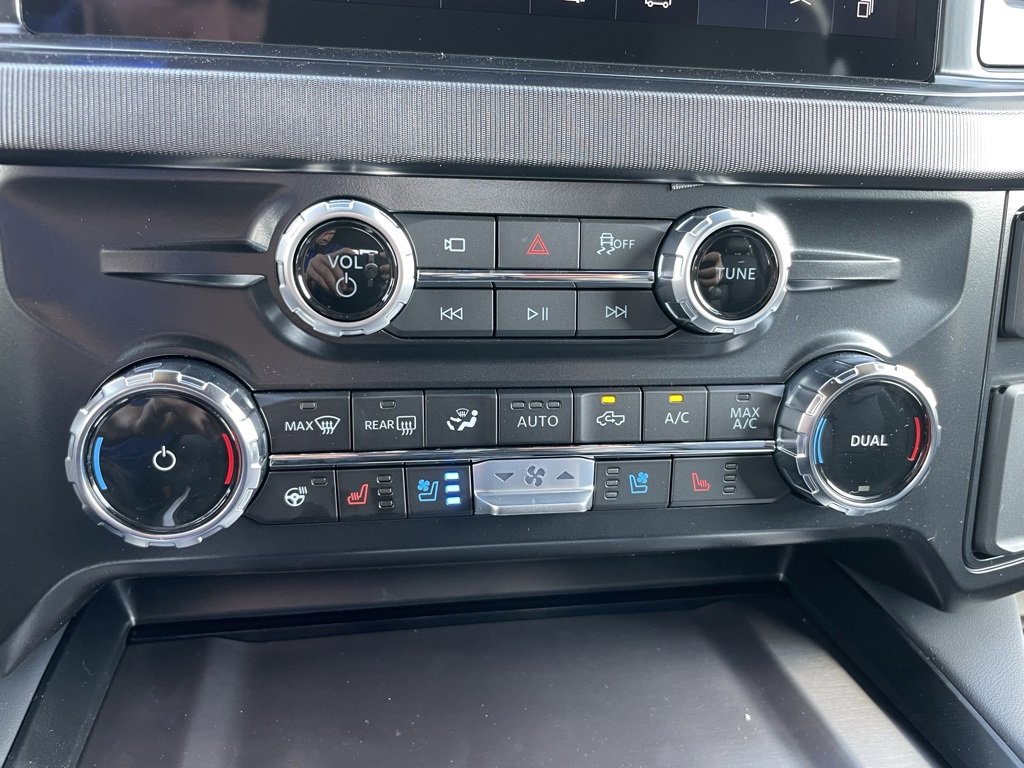 New 2026 Ford F250 Platinum image 11