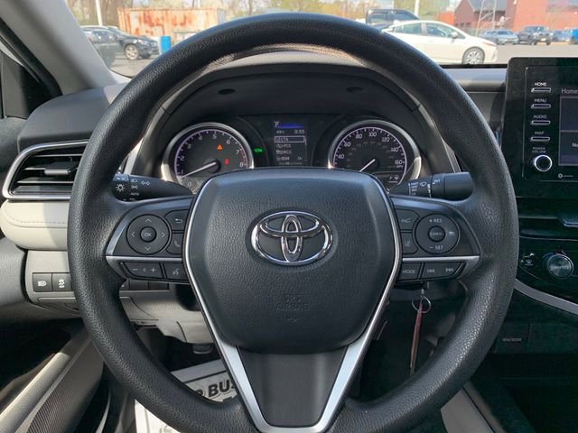 Used 2023 Toyota Camry LE FWD image 17