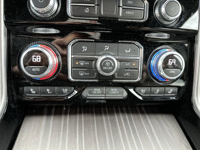 Certified 2022 GMC Yukon XL Denali image 19