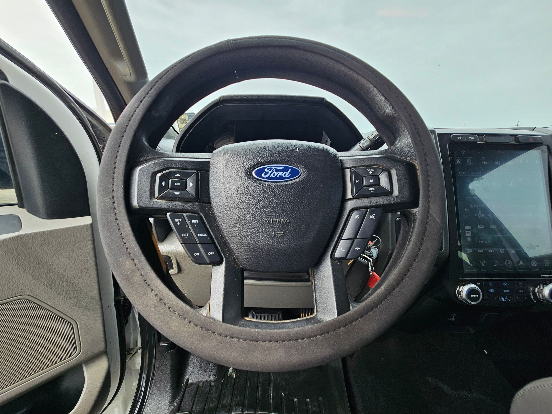 Used 2020 Ford F450 XLT AWD/4WD image 16
