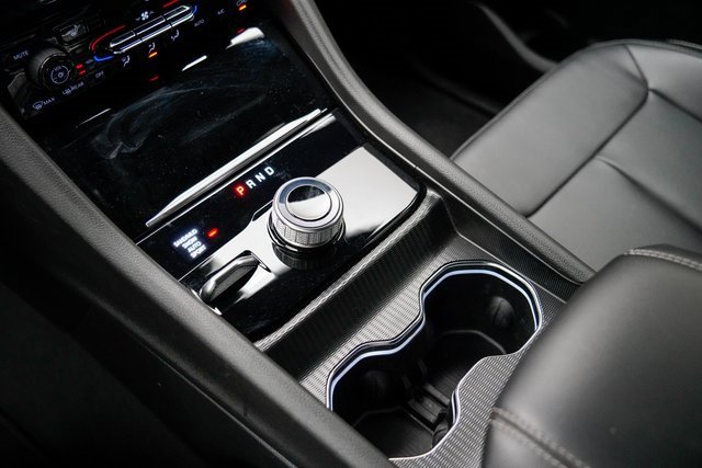 Used 2024 Jeep Grand Cherokee Limited image 30