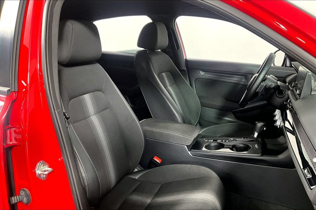 Used 2023 Honda Civic Sport image 7