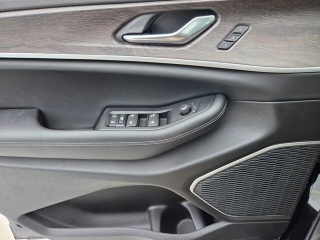 New 2026 Jeep Grand Cherokee Limited RWD image 23