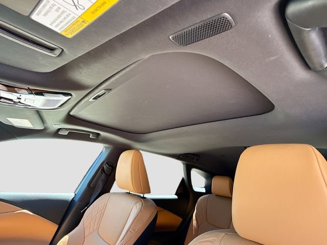 Used 2025 Lexus RX 350 Premium w/ Accessory Package (Z1) FWD image 28